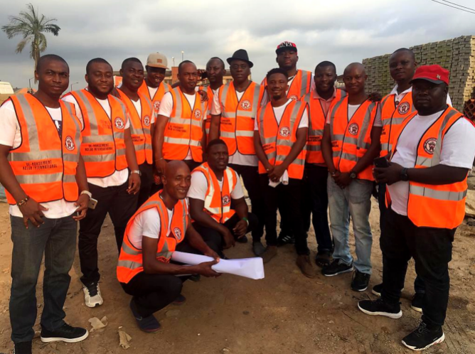 Members of ST Tamandu Marine Patrol in De Norsemen Kclub International high-visibility vests, assembled at Fagba Junction ahead of the traffic management exercise. Chief Dr Shola Qiwa, Skol Executioner, joined the delegation for the operation.